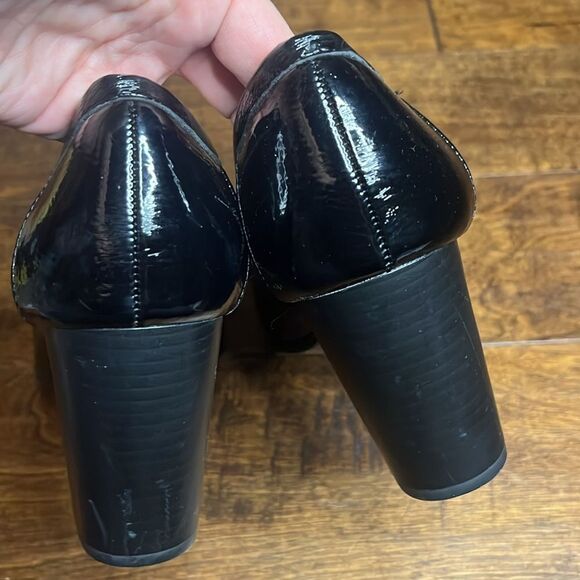 Jones New York black Cypress patent leather heeled loafers, size, 10 - Picture 4 of 7